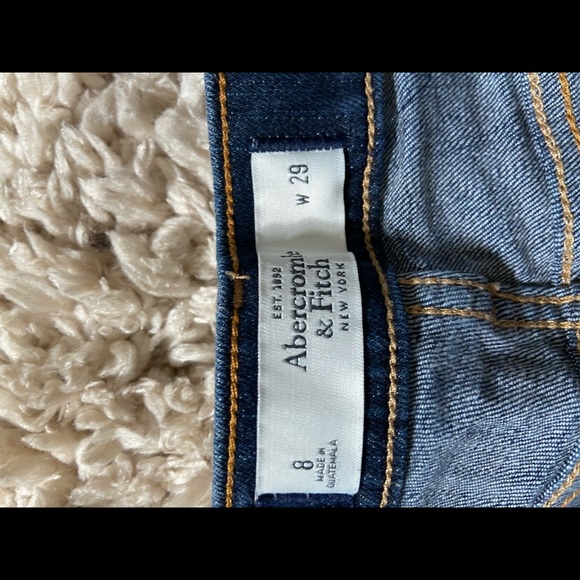 Abercrombie and Fitch Jean shorts - Picture 3 of 3